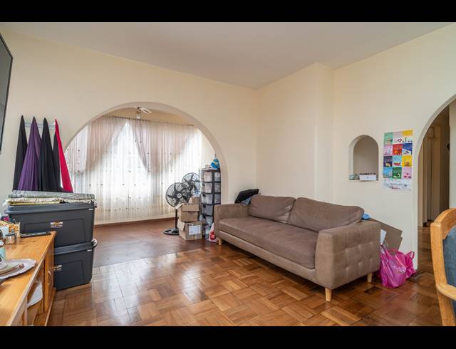 2 BEDROOM APARTMENT SOLD IN ESSENWOOD